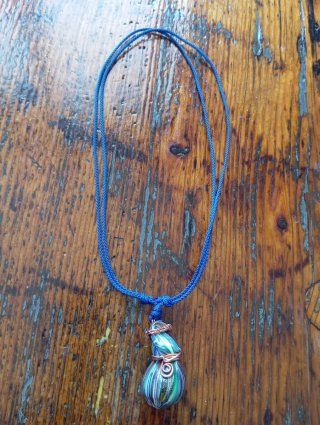 Collana ciondolo vetro multicolore
