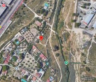 Terreno en venta en Fraternidad en Elda