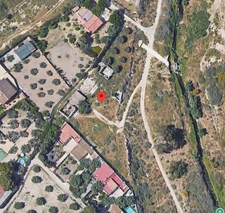 Terreno en venta en Fraternidad en Elda