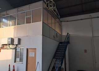 Nave industrial en venta en Renfe - Bulevar 1º y 2º Fase en Jaén