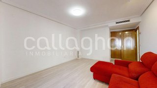 Oficina en venta en Zona Avenida al Vedat en Torrent