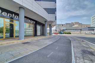Local comercial en venta en Ermitagaña - Mendebaldea en Pamplona