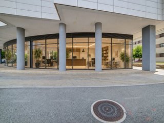Local comercial en venta en Ermitagaña - Mendebaldea en Pamplona