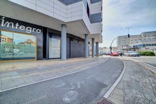 Local comercial en venta en Ermitagaña - Mendebaldea en Pamplona