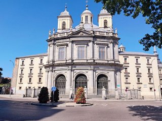 Piso en venta en Palacio en Madrid