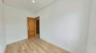 Piso en venta en Cuatro Caminos en Madrid