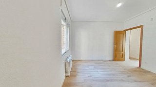 Piso en venta en Cuatro Caminos en Madrid