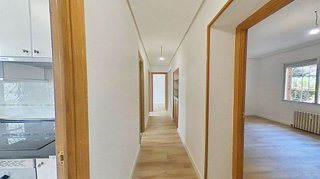 Piso en venta en Cuatro Caminos en Madrid