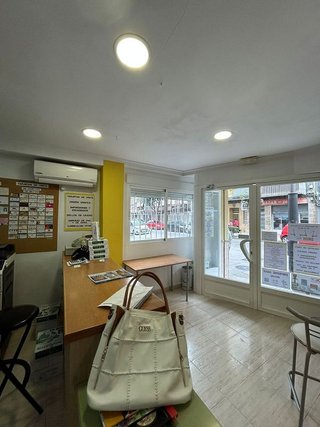 Local comercial en venta en Plaça Eliptica-Republica Argentina-Germanies en Gandia