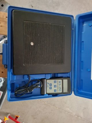 Báscula WS-150 Compute Charging Scale con maletín