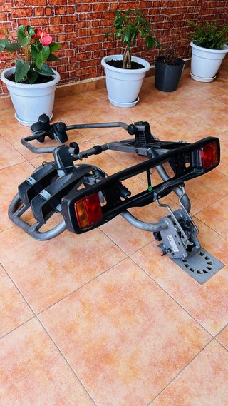 Portabicicletas para 2 bicis para bola de remolque