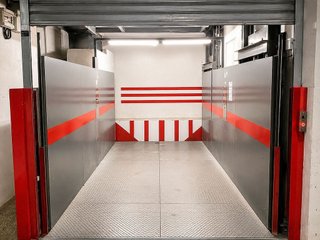 Garaje en venta en Mercado en Alicante