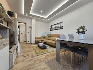 Piso en venta en As Lagoas en Ourense