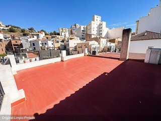 Edificio en venta en Buñol