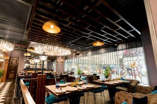 Restaurante en alquiler en Gran Via LH en Hospitalet de Llobregat, L´