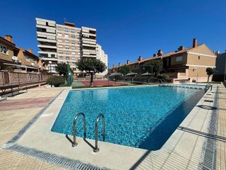 Casa adosada en alquiler en Playa de San Juan en Alicante