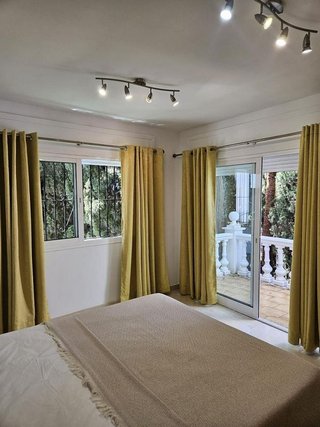 Chalet en alquiler en El Rosario-Ricmar en Marbella
