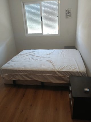 Colchón+Base Tapizada (1'50) URGE VENTA POR MUDANZ