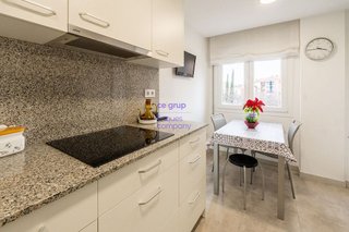 Piso en venta en Santa Eugènia en Girona