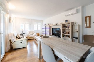 Piso en venta en Santa Eugènia en Girona