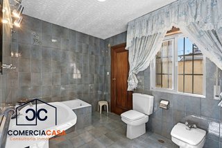 Casa en venta en Barrio de Zaidín en Granada