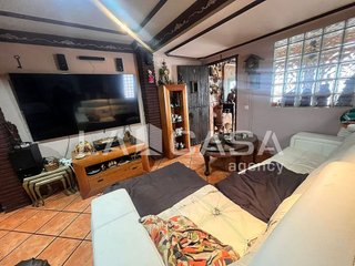 Chalet en venta en La Granja-La Colina-Los Pastores en Algeciras