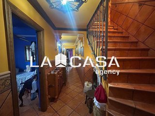 Chalet en venta en La Granja-La Colina-Los Pastores en Algeciras