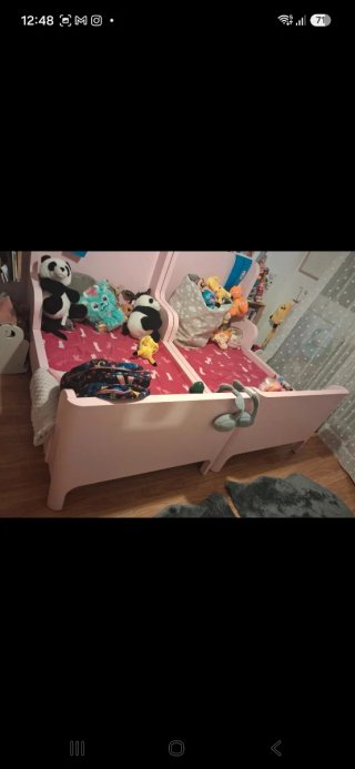 Cama extensible IKEA BUSUNGE rosa
