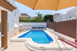 Chalet en venta en La Alcayna en Molina de Segura