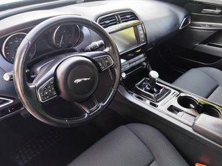 JAGUAR XE 2.0 Diesel RWD 132kW Pure 180CV