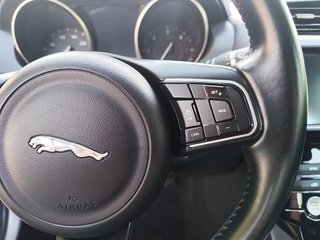 JAGUAR XE 2.0 Diesel RWD 132kW Pure 180CV