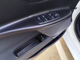 JAGUAR XE 2.0 Diesel RWD 132kW Pure 180CV