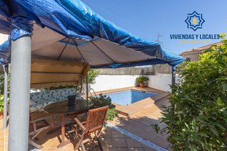 Casa pareada en venta en Residencial Triana - Barrio Alto en Gabias (Las)