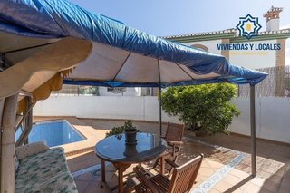 Casa pareada en venta en Residencial Triana - Barrio Alto en Gabias (Las)