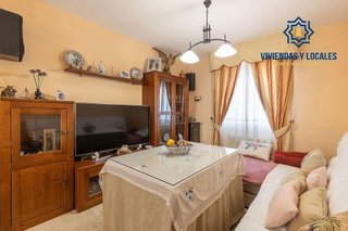 Casa pareada en venta en Residencial Triana - Barrio Alto en Gabias (Las)
