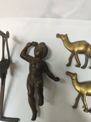 Lotto 5 pezzi bronzo/ottone antico