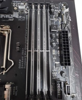 Gigabyte Z370 Aorus Ultra Gaming Placa Base