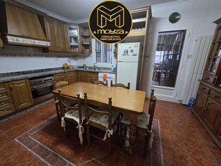 Casa en venta en San Bartolomé - Millán de Priego en Jaén
