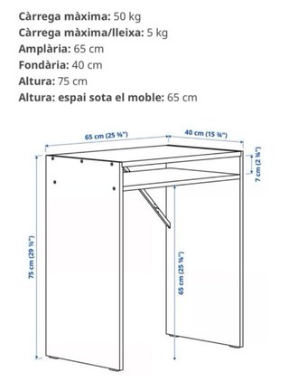Escritorio con silla y lámpara
