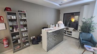 Local comercial en alquiler en Puerto Banús en Marbella