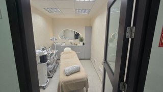 Local comercial en alquiler en Puerto Banús en Marbella