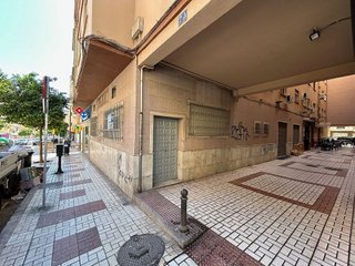 Local comercial en alquiler en Suárez en Málaga