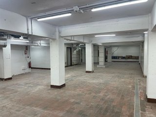 Local comercial en alquiler en Centro en Torrelavega