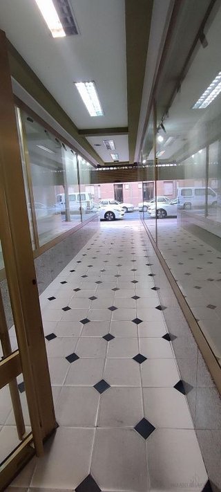 Local comercial en alquiler en Delicias en Valladolid