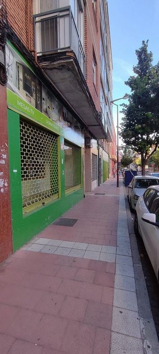 Local comercial en alquiler en Delicias en Valladolid