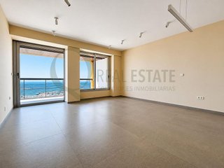 Piso en alquiler en Ensanche - Diputación en Alicante