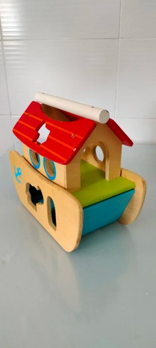 Juego de encaje de madera Arca de Noé