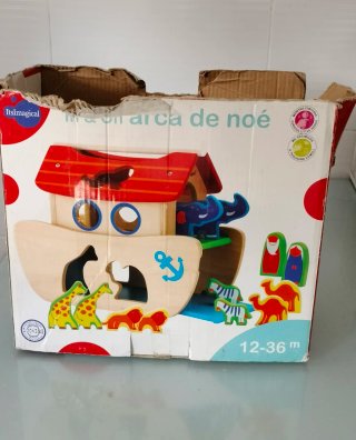 Juego de encaje de madera Arca de Noé