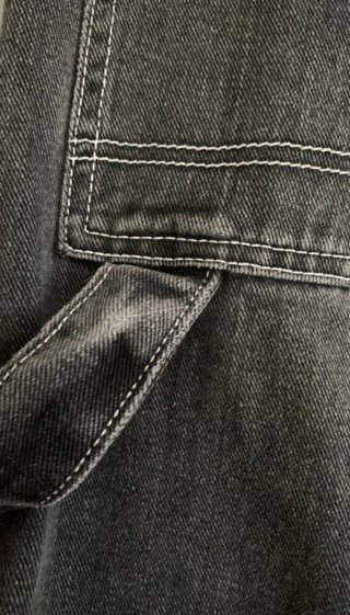 Pantalones vaqueros rectos grises/ negros