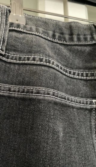 Pantalones vaqueros rectos grises/ negros